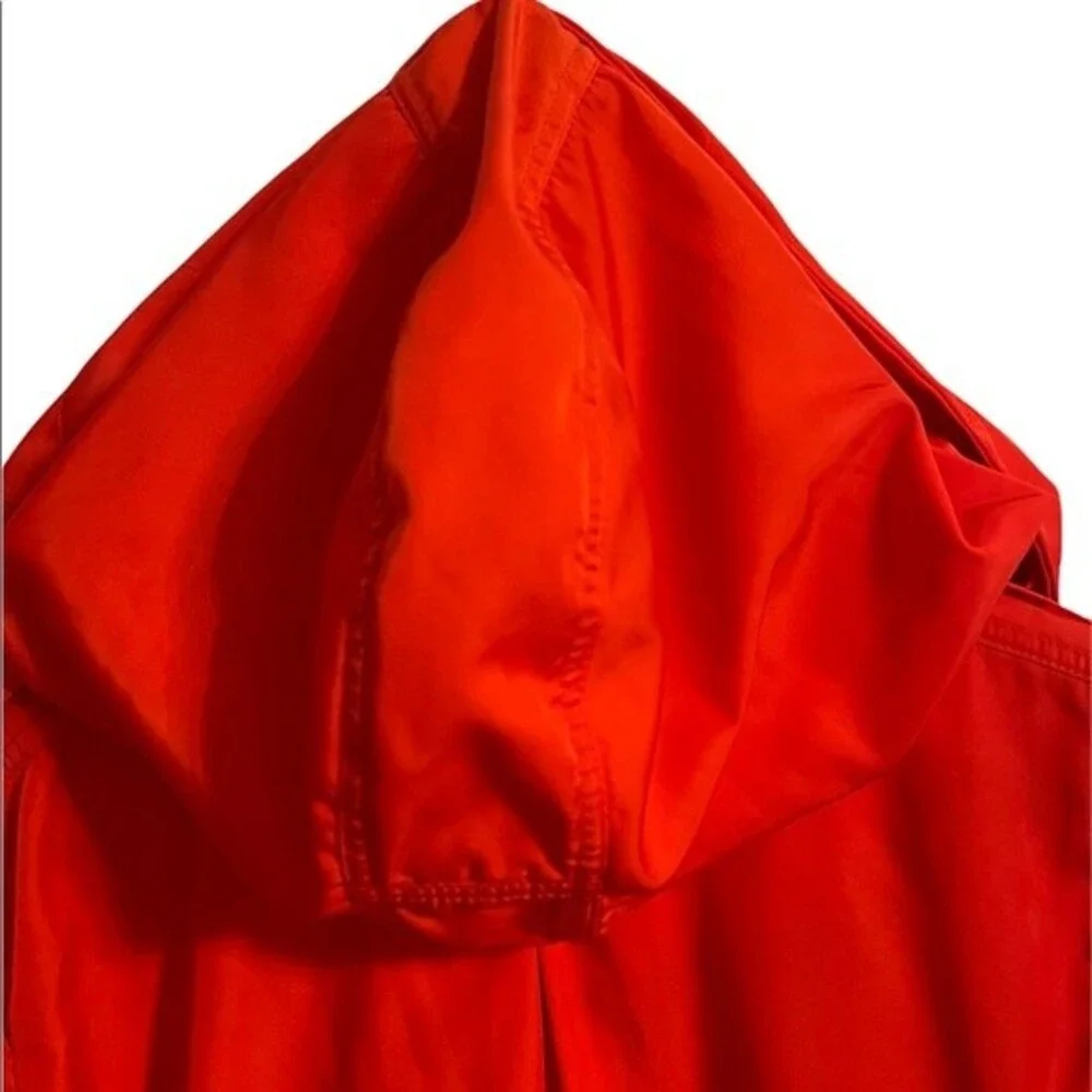 Michael Kors Hooded Raincoat. Gold Zippers. Multiple Pockets. Size Medium